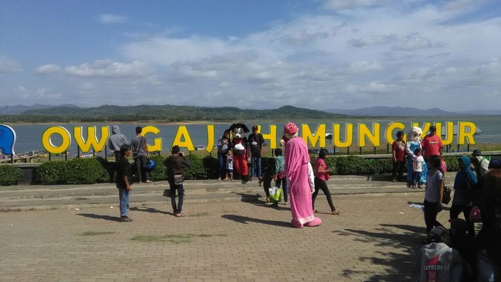 Waduk Gajah Mungkur